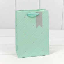 Пакет подарочный "Эксклюзив" (микс) 14*20*8 230г 1/20 1/480 Арт: 000152G