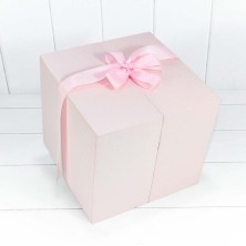 Коробка Квадратная 24*24*22 "Cюрприз" деревянная с атласной тканью Розовый 1/4 Арт: 7202210