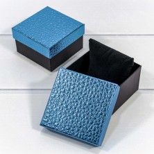 Коробка Квадратная 9*9*5,5 под часы "Кожа крокодила" Синий 1/12 1/240 Арт: 62699/2