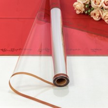 Плёнка 0,57*10м 280г матовая/глянцевая с окошком 55мкм Красный 1/30 Арт: 1634/4