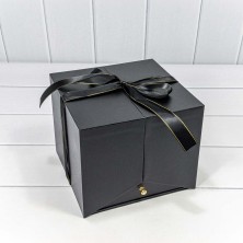 Коробка Квадратная 21*21*18 "Сюрприз" Чёрный 1/8 Арт: 721608/5