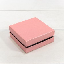 Коробка Квадратная 9*9*3,5 Розовый 1/6 1/120 Арт: 60999/4